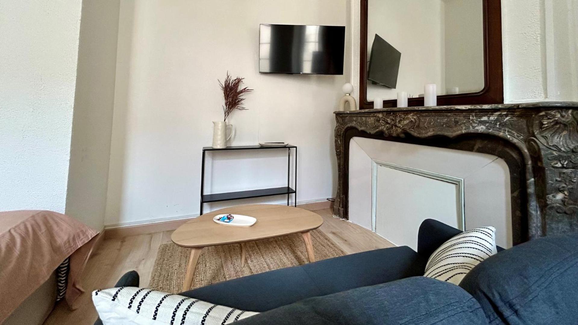 Le Mary Apartment Autun ภายนอก รูปภาพ